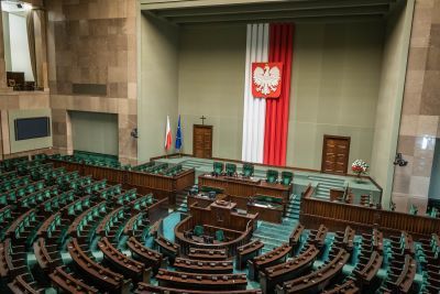 Sejm przyjął zmiany w podatku CIT i tarczy antyinflacyjnej
