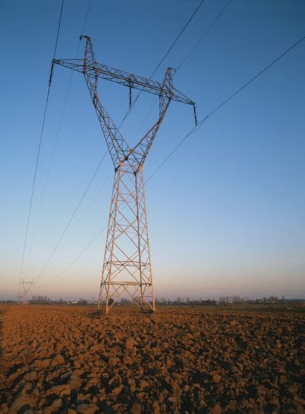 Minister Finansów: pieniądze za ustanowienie służebności są z podatku zwolnione