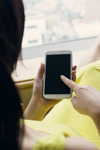 Pracownik nie ma obowiązku odbierania służbowych SMS-ów i e-maili podczas urlopu