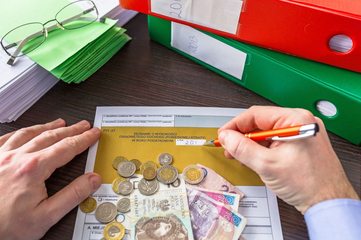 Nadpłata podatku z PIT za 2024 rok
