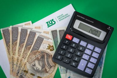 Pomoc de minimis ważna dla wakacji od ZUS. Limit, wyszukiwarka