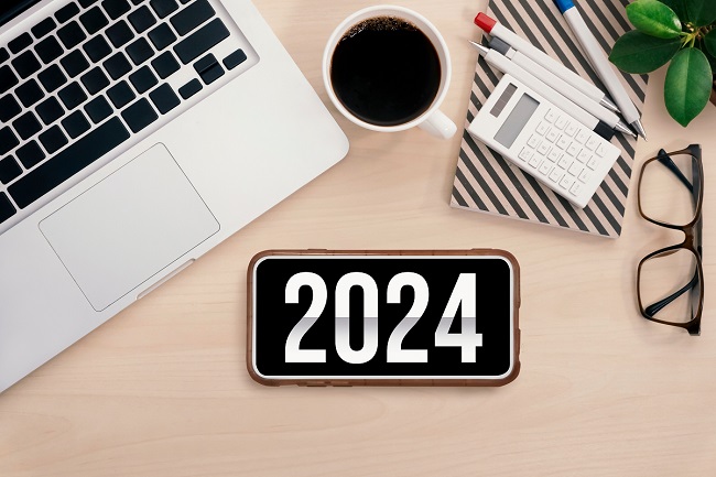 Dodatkowe urlopy, krótszy czas pracy, 100 proc. płatne L4, dopłaty do pracy zdalnej - zmiany dla pracowników i rodziców