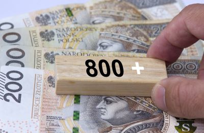 ZUS: Termin złożenia wniosku o 800 plus ma znaczenie