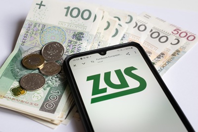 2 czerwca mija termin na wniosek RZS-R – podpowiadamy jak odzyskać nadpłacone pieniądze z ZUS