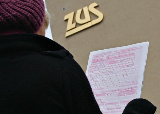 ZUS wypłaci chorobowe tylko na wniosek
