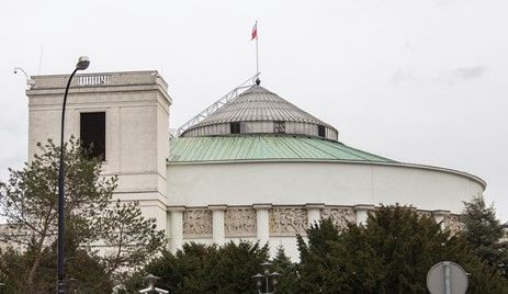 Posłowie przegłosowali niższy wiek emerytalny