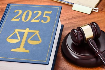 Nowe przepisy o rynku pracy 2025 – co się zmieni dla pracowników, pracodawców i urzędów pracy?