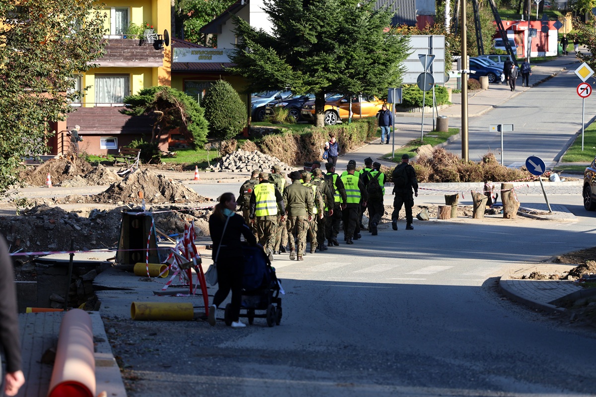 Ulgi podatkowe i korzyści dla przedsiębiorców zatrudniających żołnierzy WOT i Aktywnej Rezerwy