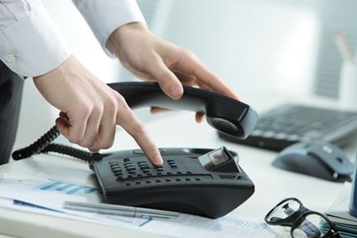 Opodatkowanie telefonu służbowego w czasie zwolnienia chorobowego i urlopu wypoczynkowego