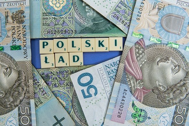 Polski ład: zmiany które dotkną pracowników zatrudnionych na umowę o pracę