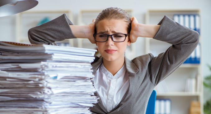 38 tys. stron nowych przepisów! Tyle w 2023 roku wyszło nowych aktów prawnych