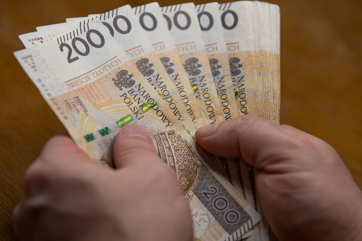 Najniższa krajowa 2025 netto od stycznia