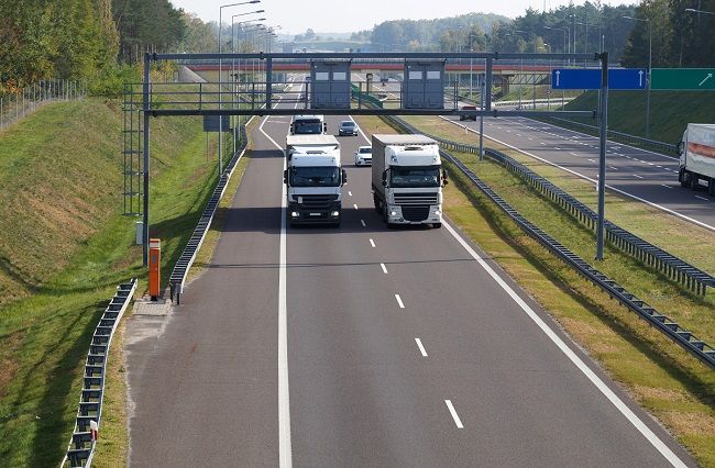 Ulgi dla przewoźnik&oacute;w, kt&oacute;rzy pośpieszą się z rejestracją w e-Toll