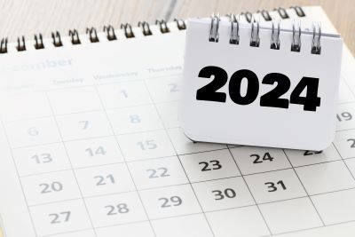 Czas pracy, dni wolne oraz święta w 2024 roku