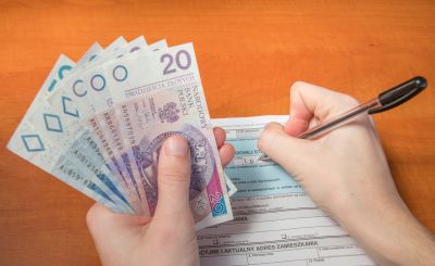 Zwrot nadpłaconej składki zdrowotnej w PIT 2024. Kto i jak rozliczy go w deklaracji PIT